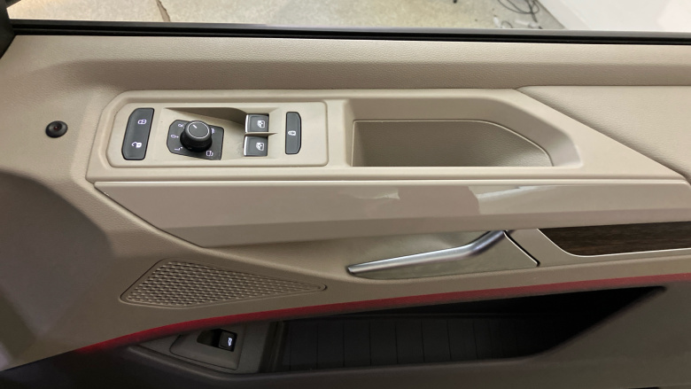 Volkswagen Multivan 2.0 TDI Style 5dr DSG Diesel Estate